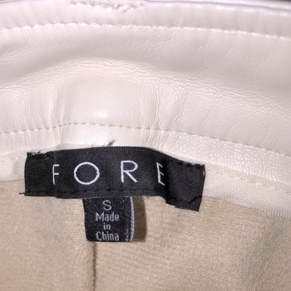 FORE ivory color faux leather pants size small - Picture 4 of 8
